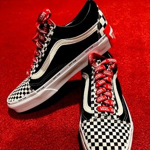 Vans Old Skool 'Checkerboard Disarray' VN0A38G10A6 Sz 7.5 men’s